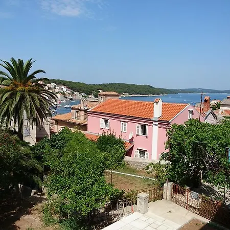 Apartment Adrienne *