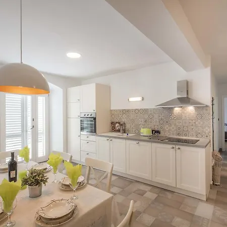 Adrienne Appartement Mali Lošinj