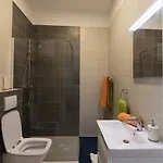 Adrienne Apartman